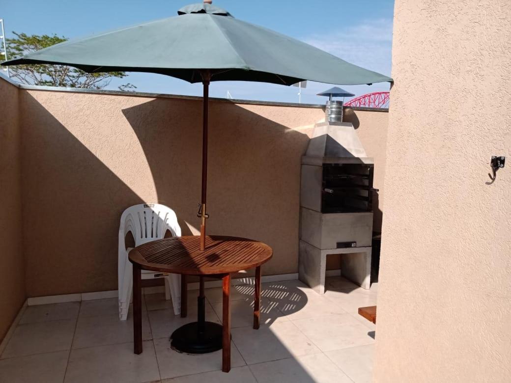 Flat Com área De Churrasqueira Privada E Novo * Olímpia